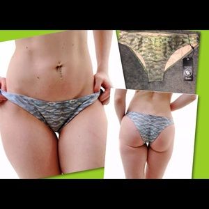 WILDFOX Fish Scale Mermaid Print Bikini Bottoms